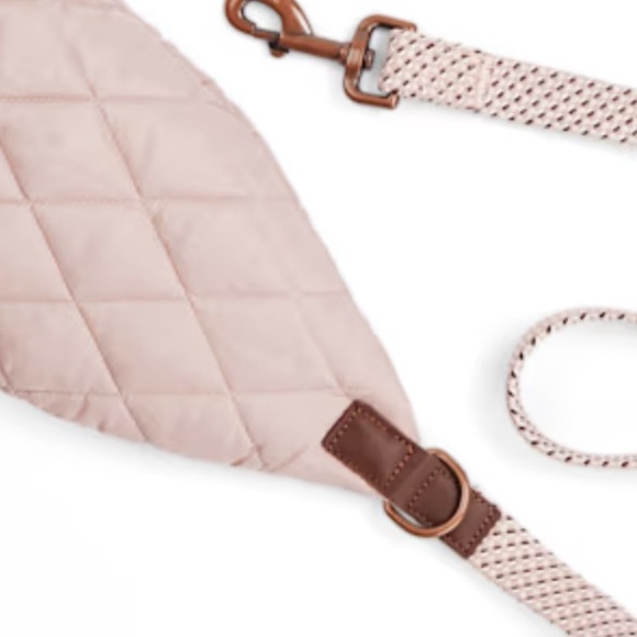 Reddy Pink Handwarmer Glove with 4 ft. Dog Pet Leash - Picture 9 of 14